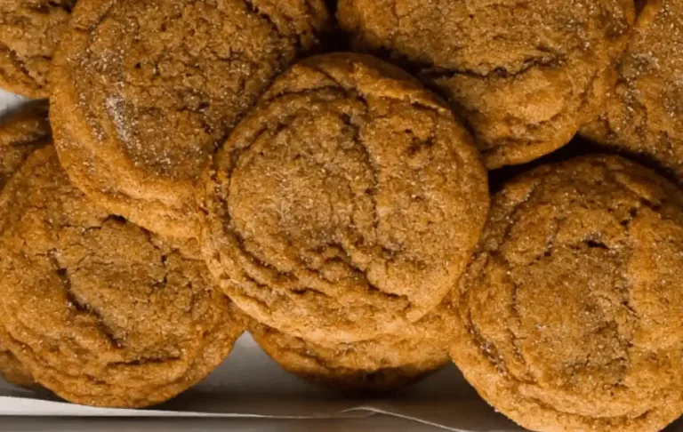 Chewy Maple Pumpkin Cookies: The Perfect Fall Treat Full of Warm Spice and Sweet Maple Flavor