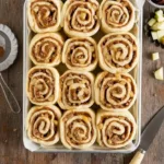 apple cinnamon rolls